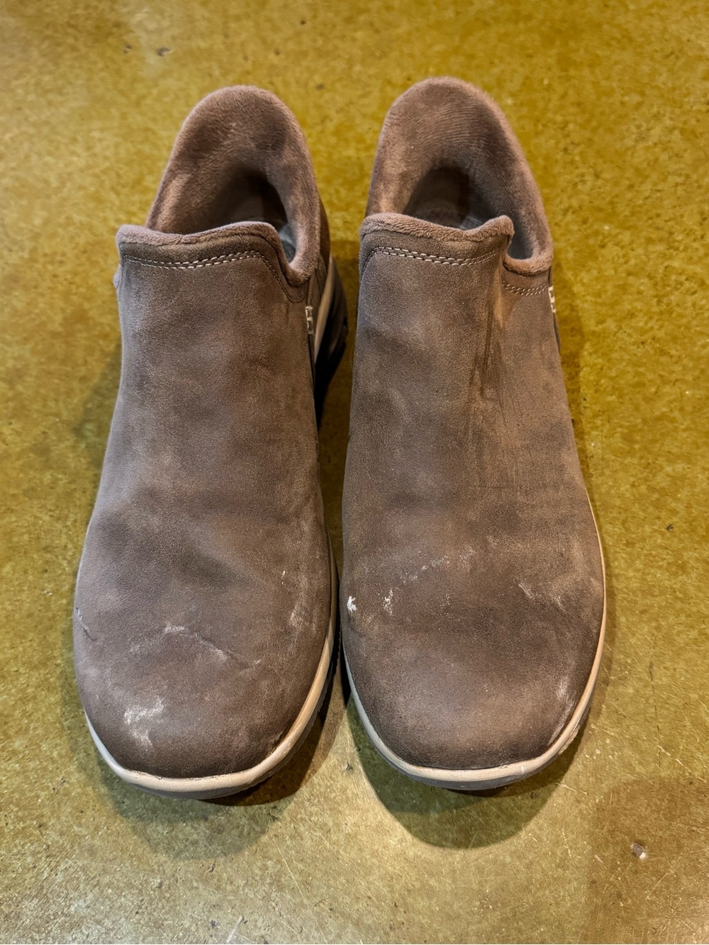 Skechers Women’s size 10 Chocolate Brown Slip-On Comfort Suede Ankle Boot - Picture 3 of 11